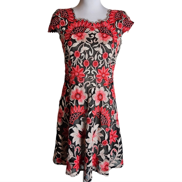 Anthropologie Yoana Baraschi Crisantemo Embroidered Lace Dress Sz 6 Fit & Flare - Picture 2 of 16